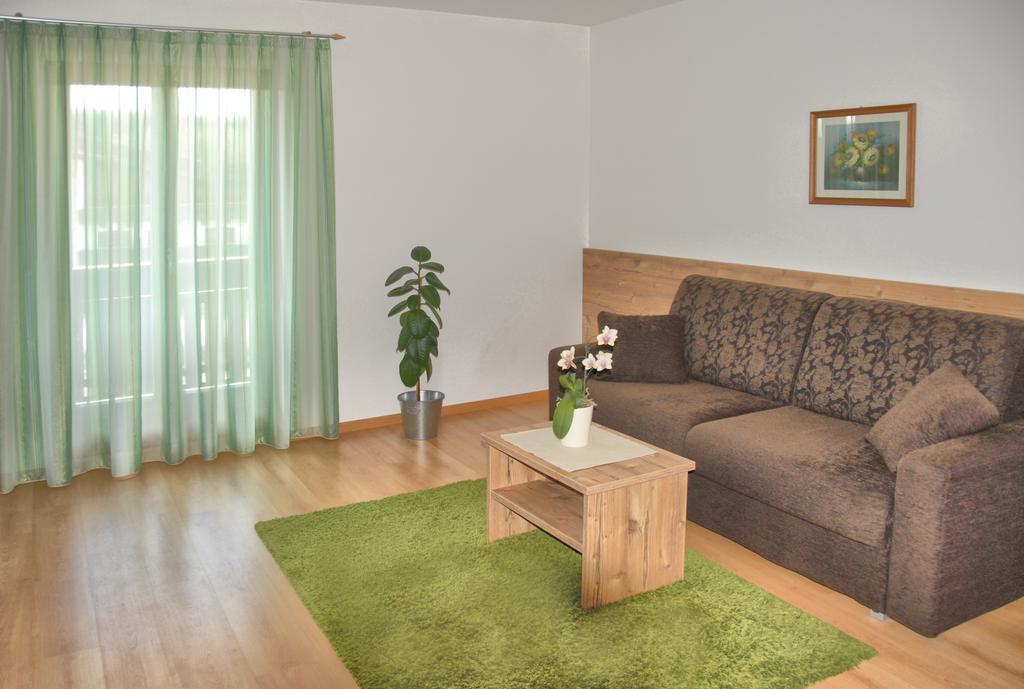 Villa Niedermairhof Pfalzen Zimmer foto